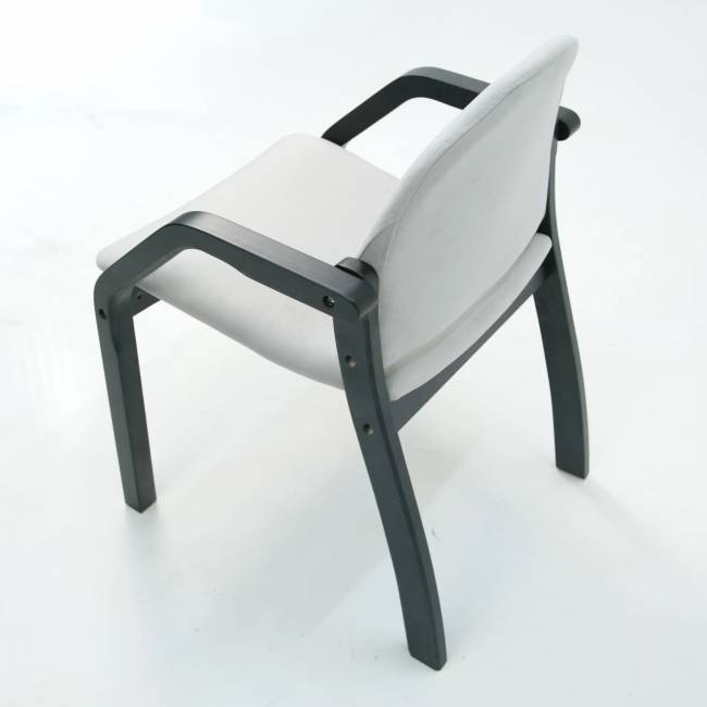 Стул-кресло Джуно 2.0 чёрное дерево/серый Стул-кресло Джуно 2.0 чёрное дерево/серый