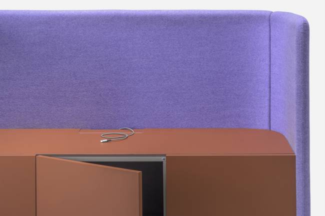 Комод с перегородкой Buddy Hub Sideboard 1575х615х1400 мм Комод с перегородкой Buddy Hub Sideboard 1575х615х1400 мм