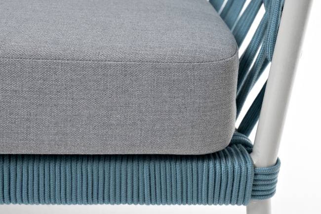 "Диего" диван 2-местный плетеный из роупа, каркас алюминий светло-серый (RAL7035) муар, роуп бирюзовый круглый, ткань светло-серая